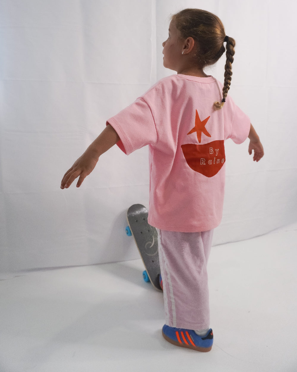 Girls oversized pink graphic tshirt